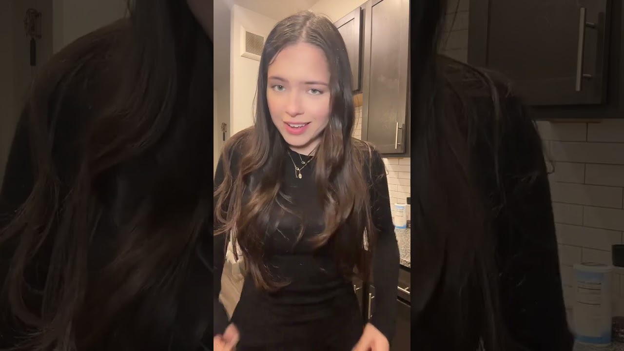 Join the Stunning Live Broadcast with LOVELYGIRL 😍 in 2025! #Periscope #LiveStream