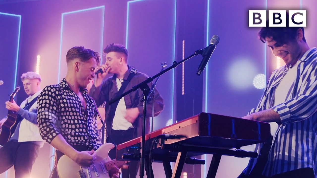 Little Mix Performs Epic Stage Fire Stunt on The Search 🔥