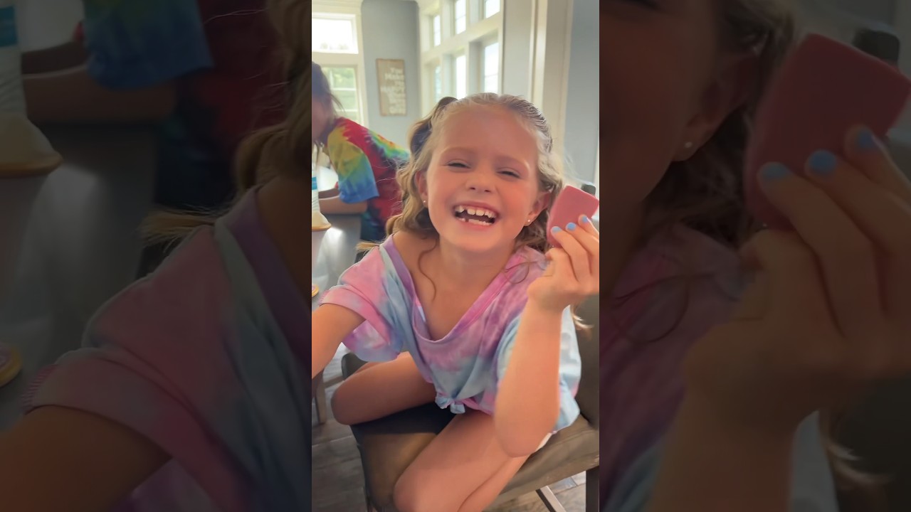 Her Tongue Gets Burned Off?! π³