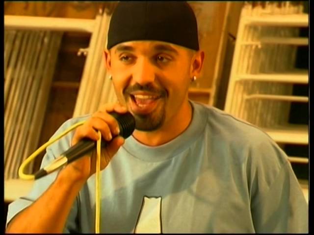 D2 - Две следи 🎶 Официално HD видео с над 810 000 гледания