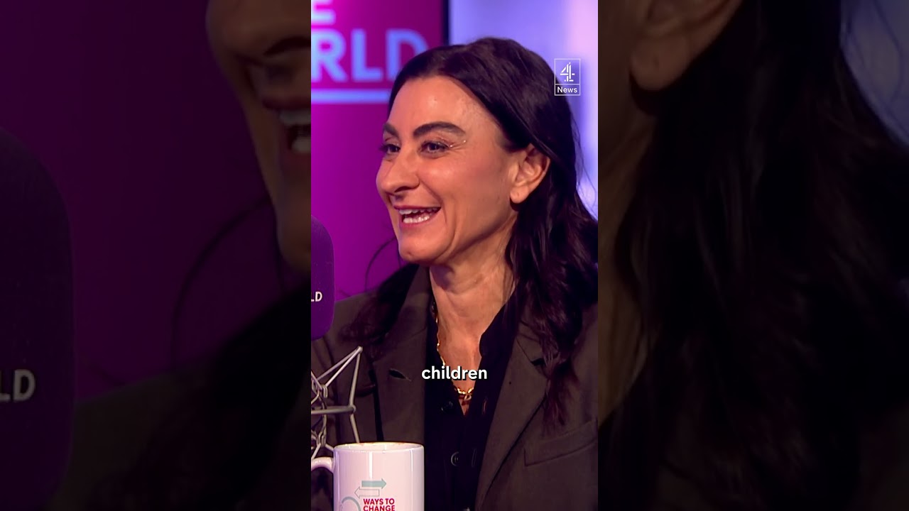 War Reporter Lynsey Addario Shares Her Courageous Journey Through Conflict Zones 🎥