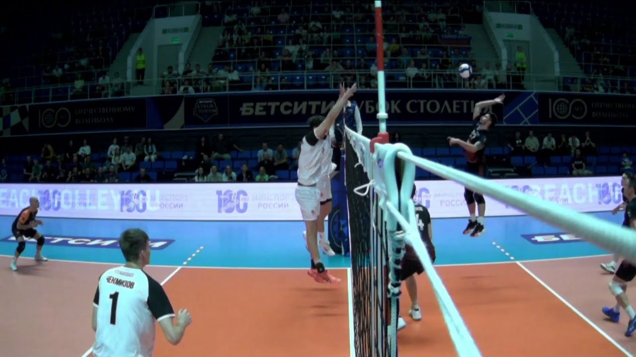 «Белогорье» побеждает АСК 3:0 в Кубке столетия 🏐