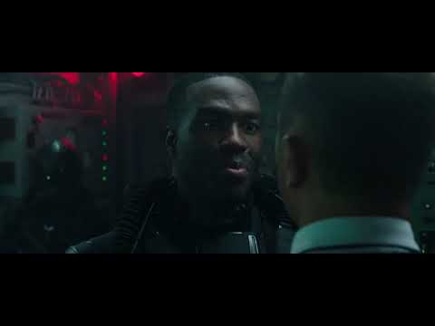 Aquaman - Submarine Scene (1/3) - HD