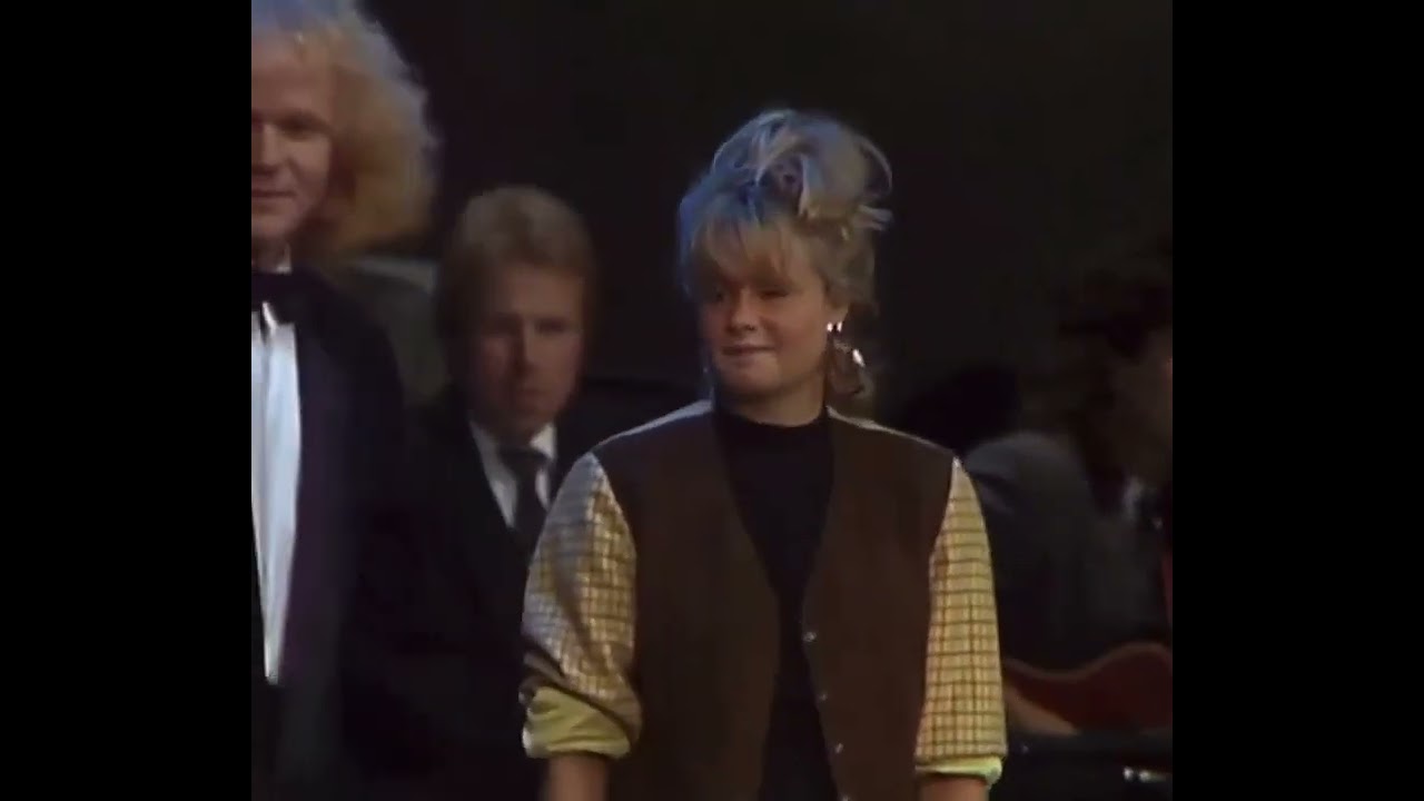 Fira Astrid Lindgren på 80-årsdagen med barnskådespelarnas hyllning (1987) 🎉