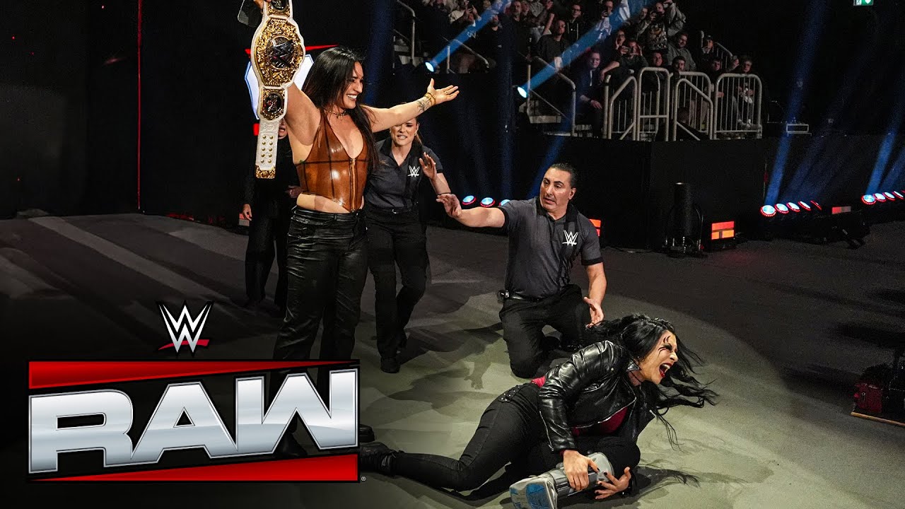 Raquel Rodriguez Attacks Stephanie Vaquer on Raw 🚨
