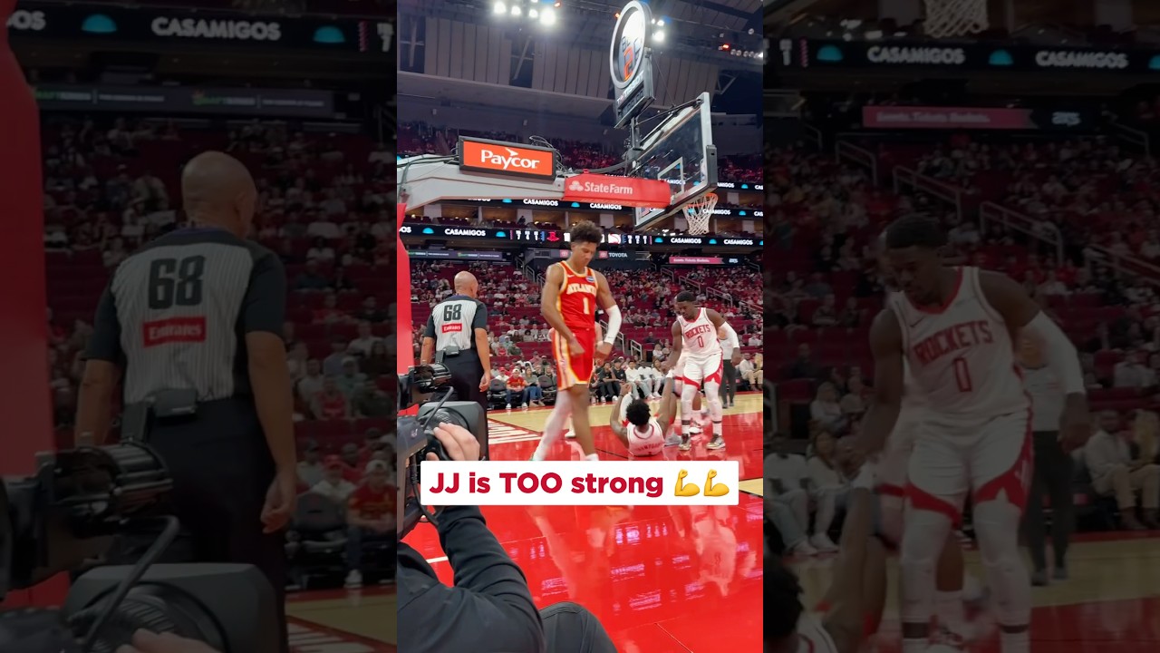 Jalen Johnson Dominates on the Court! π₯ #NBA #Hawks