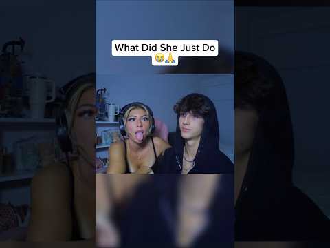 She Made Her FREAKIEST Face 😂 #twitchclips #rizz #funny #twitch #livestream #live #clip #shorts