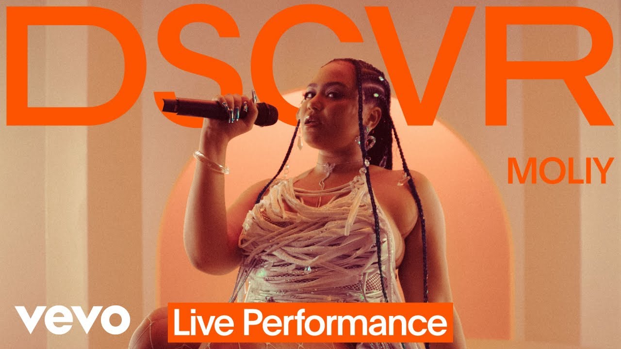 Moliy - Shake It to the Max (FLY) | Exclusive Vevo DSCVR Performance 🎶