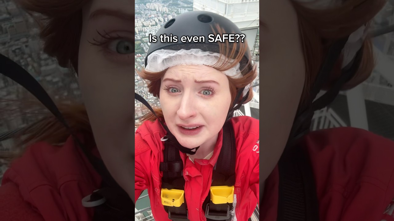 Walk on Seoul's Lotte Tower, the World’s Tallest Bridge 🌉