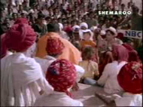 Touching Scene from Guide (1965) with Soulful Music 🎶