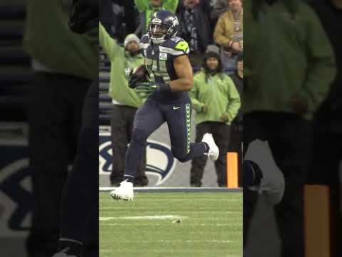 Bringing back this pick-6 for Bobby Wagner's Birthday 🙌