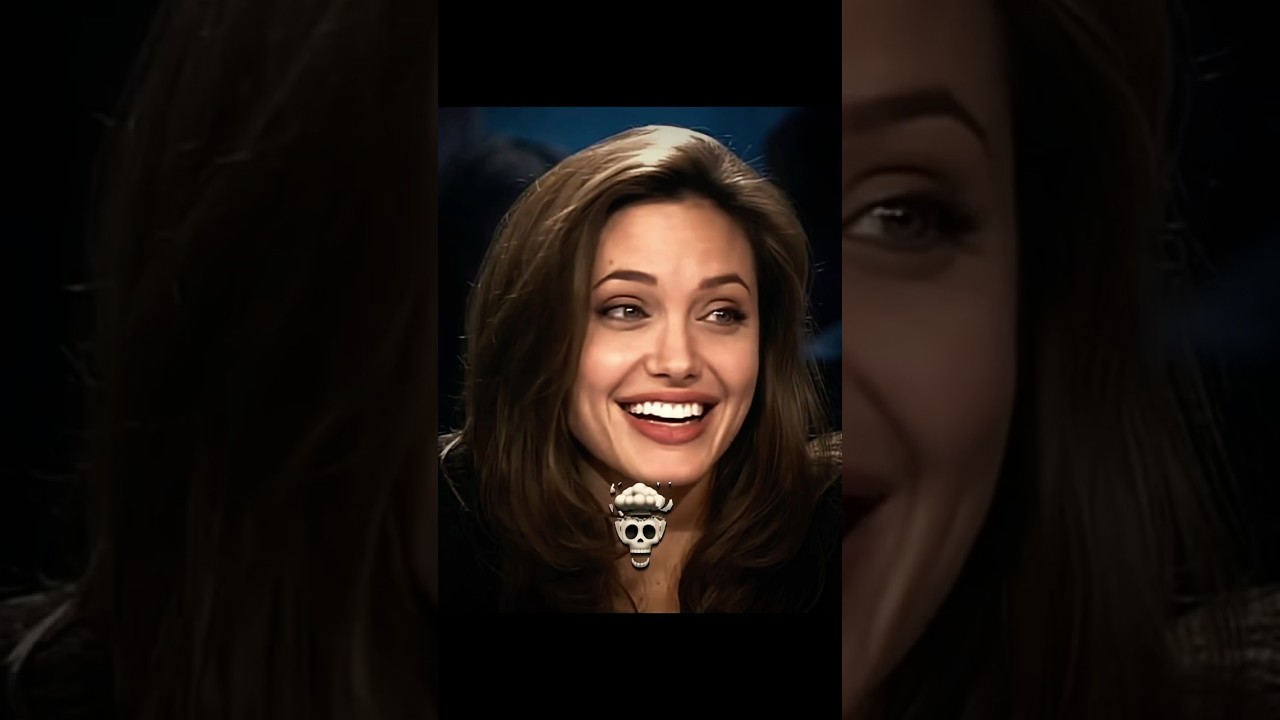 Stunning Woman Takes Over the Internet 🌟