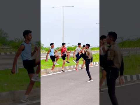 फिजिकल ट्रेनिंग के लिए Subscribe करे #running#exercise #physical #army #fitness #shorts#shortvideo