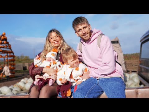 Pumpkin picking, Koazy’s Halloween Party & Mummy MOT | Connor and Liana