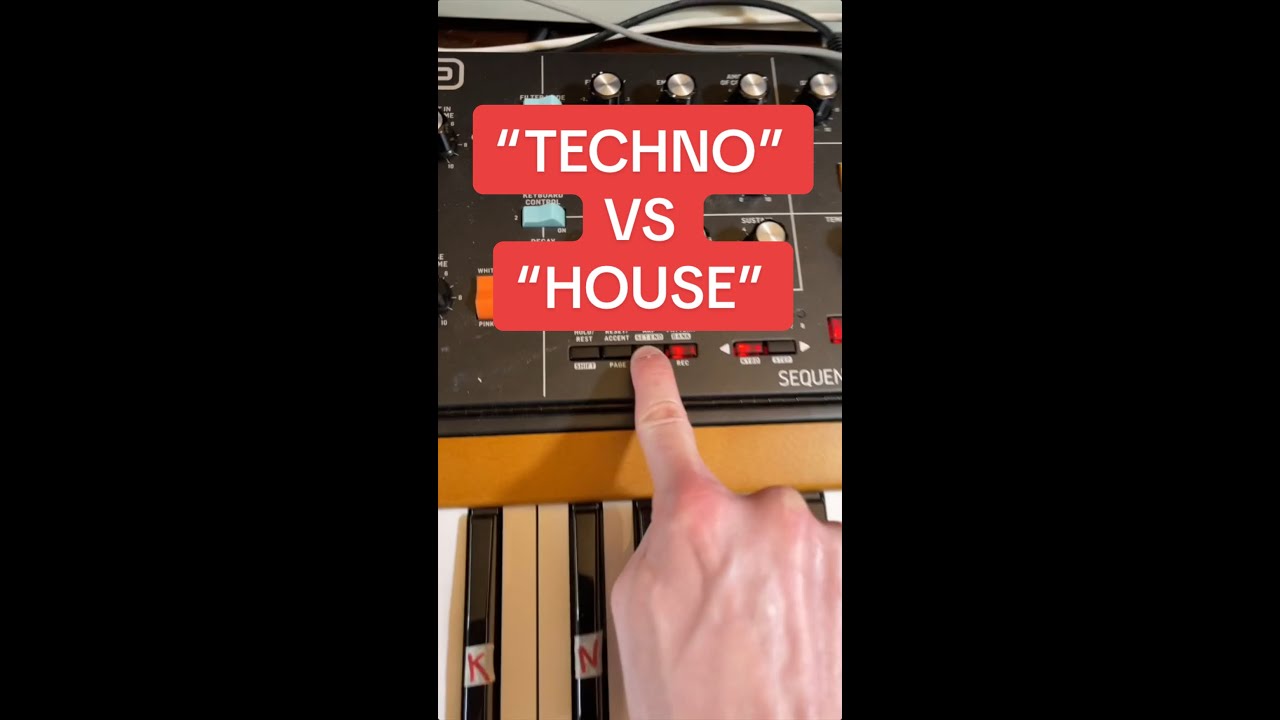 TECHNO vs HOUSE 🎶 #shorts
