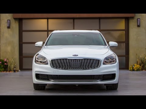 2019 KIA K900 Luxury Sedan Review 🚗