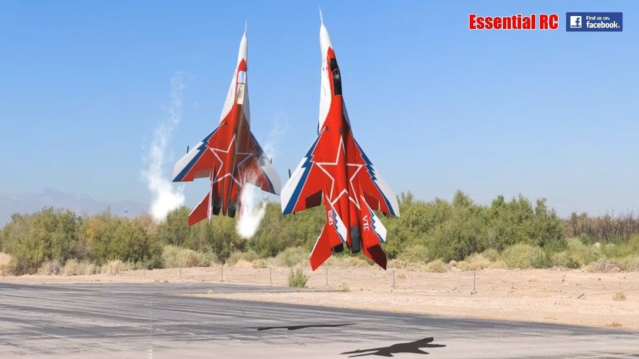 Spectacular Russian MiG-29 Formation & OVT Vectored Thrust Demonstration ✈️