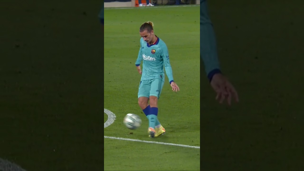 Griezmann Pulls a Messi Move That Stunned Fans 😱