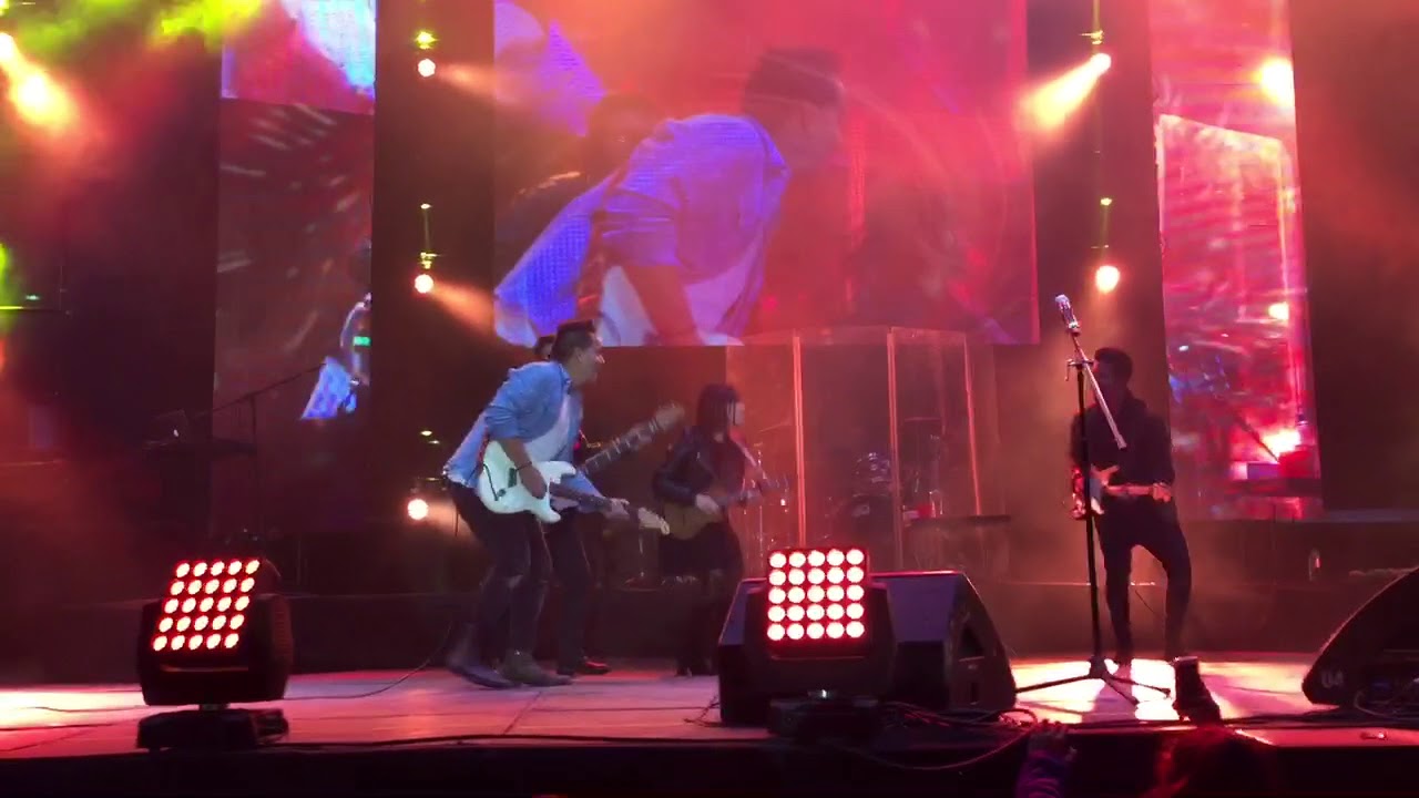 Más que amigos - Matisse (Feria León 2018)