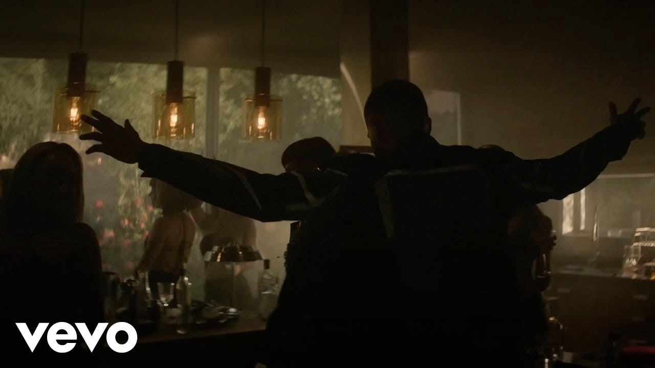 ROA - Freelance (Visualizer) | Listen to 'Private Suite (Vol. 1)'