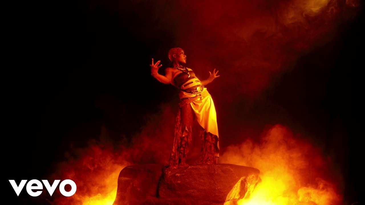 Iniko - Apocalypse Visualizer 🎶