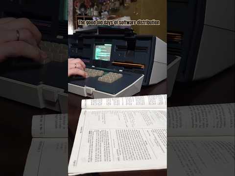 How people got software in the 80s #shorts #vintagecomputer
