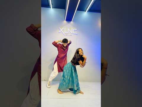 Uyi Amma #ytshorts #dance #dancecover #shorts #viralvideo #dancer #youtubeshorts #expression #Azaad