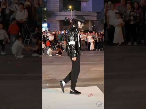 Classic action street imitation show 01~ Super Dancer