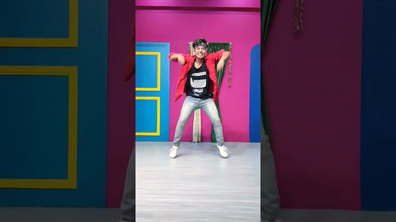 Bijli âš¡ Short Dance with Vicky & Kiara