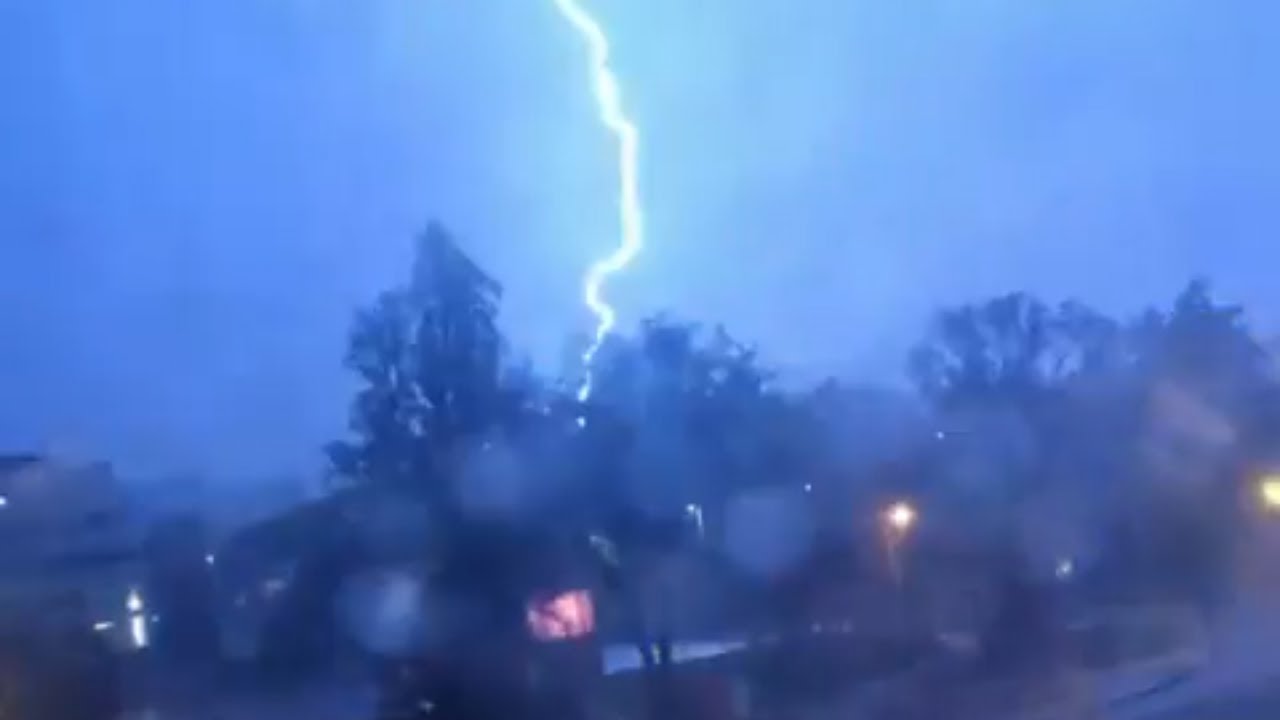 País enfrenta mau tempo com fortes relâmpagos, trovoadas e chuva intensa