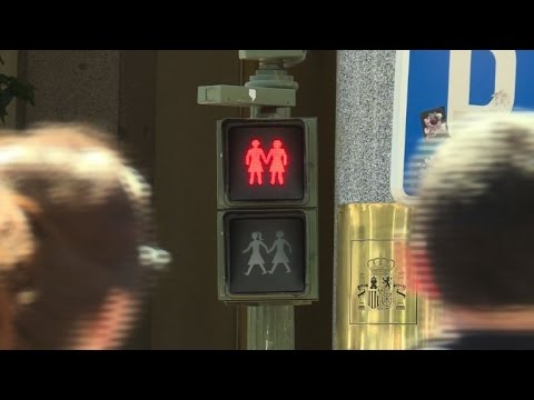 Madrid Gets LGBT Inclusive Traffic Lights for Pride 🌈