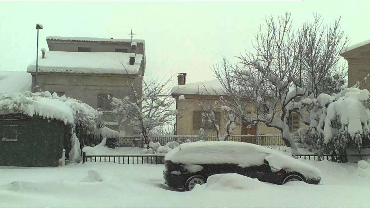 Cingoli in Nevicata del 3 Febbraio 2012 ❄️