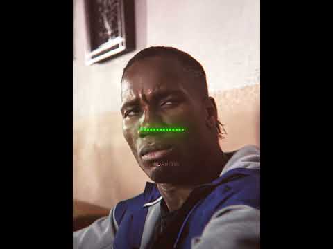 Drogba Reacts When He Sees Ronaldo..😳