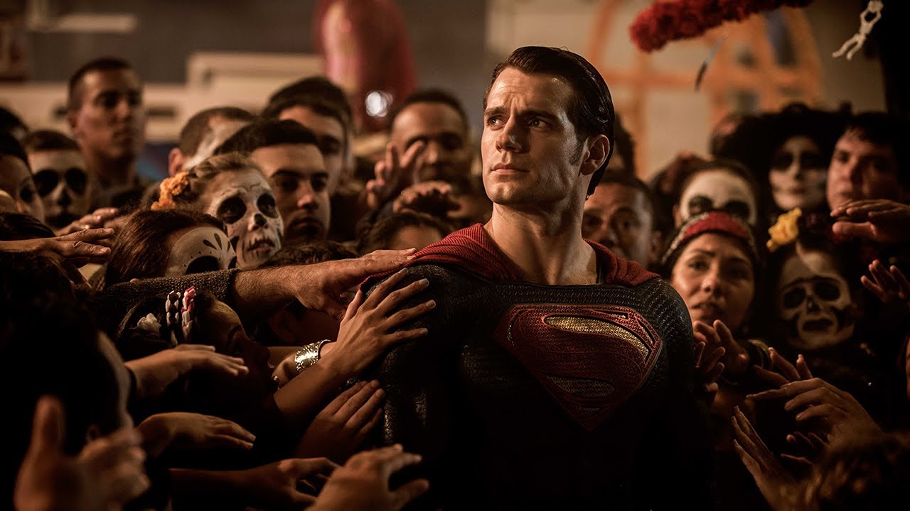 Batman v Superman: Dawn of Justice - Comic-Con Trailer 🇮🇹