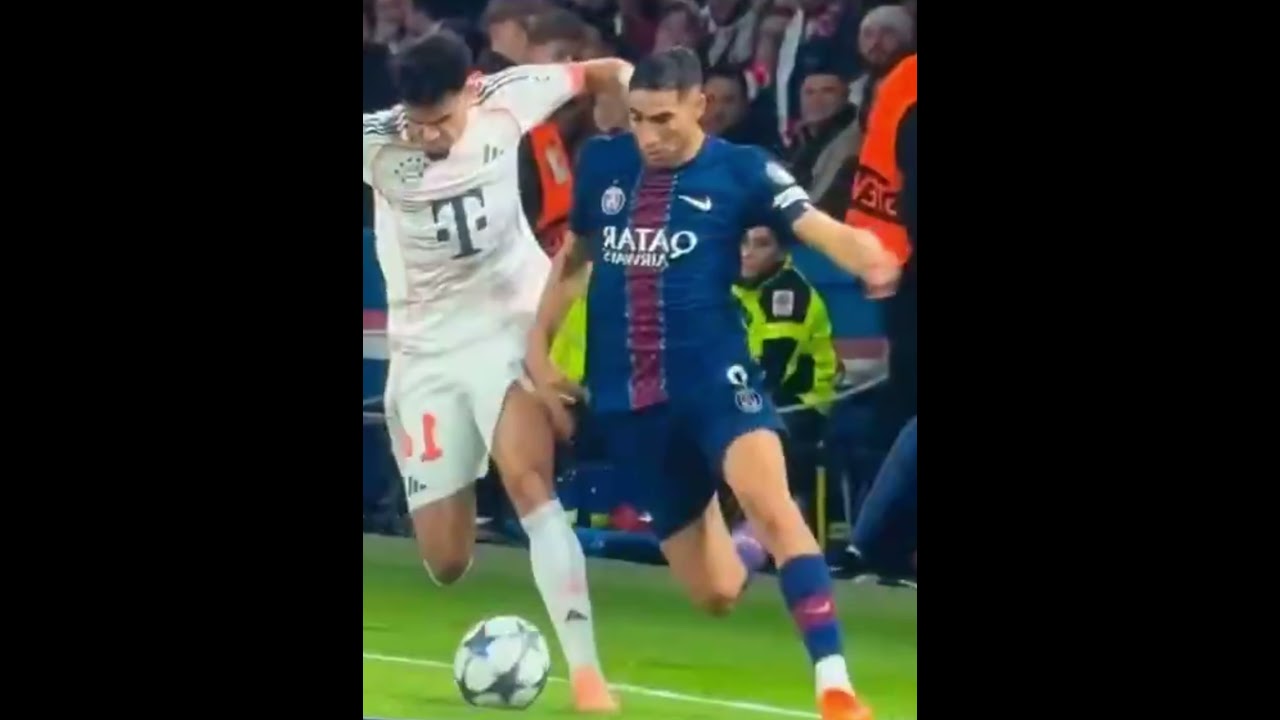 Luis Diaz Brutal Challenge on Hakimi for Red Card #psg #bayern #bayernmunich #championsleague