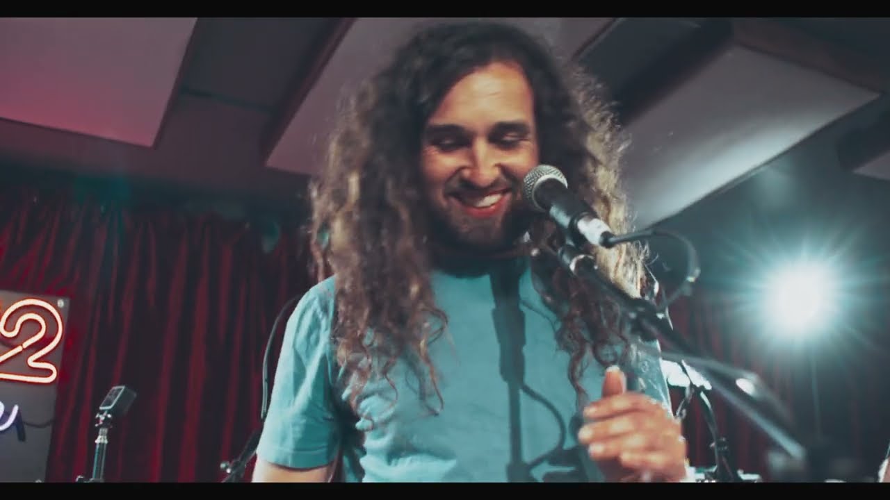 Proxima Parada - "Grateful" | A Do512 Lounge Session