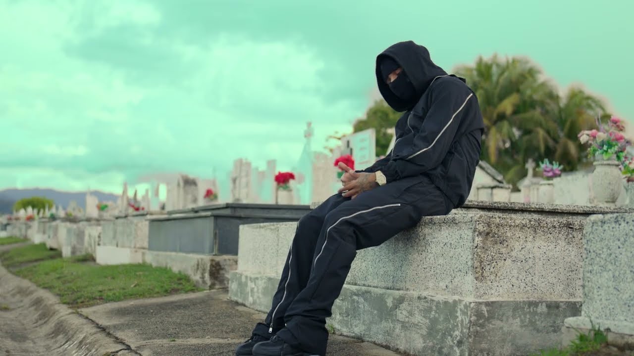Blackinny - Flores | Video Oficial