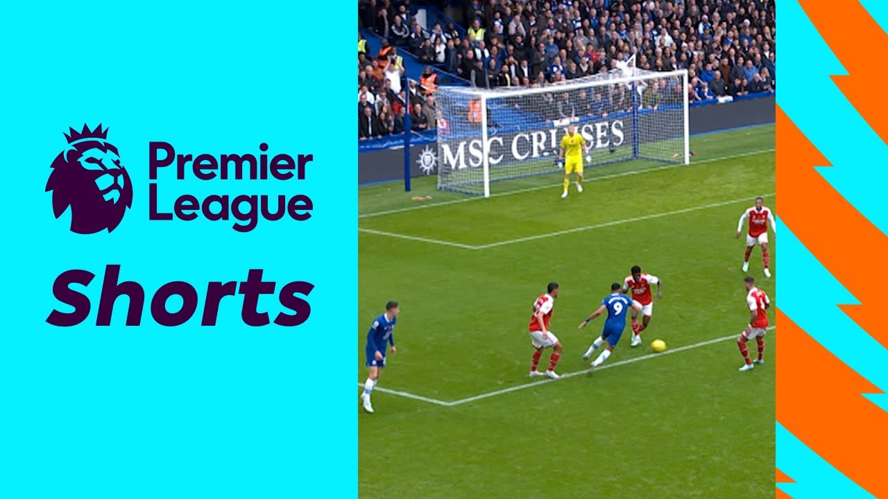 Watch Arsenal's Lightning-Fast Transition from Defence to Attack! ⚡ #Shorts