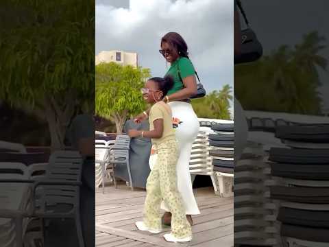 Mia guisse et sa fille❤️🤩en toute complicité😍 #miaguisse #musiquesenegal #senegal