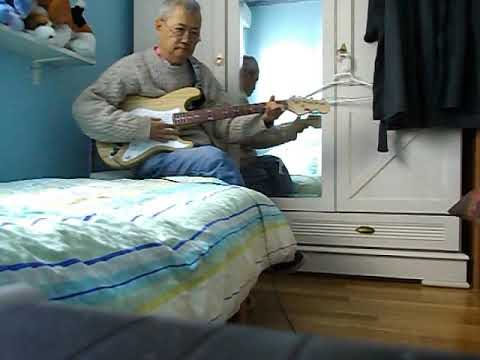 Guitar DSCN1536 2013 ๐ธ