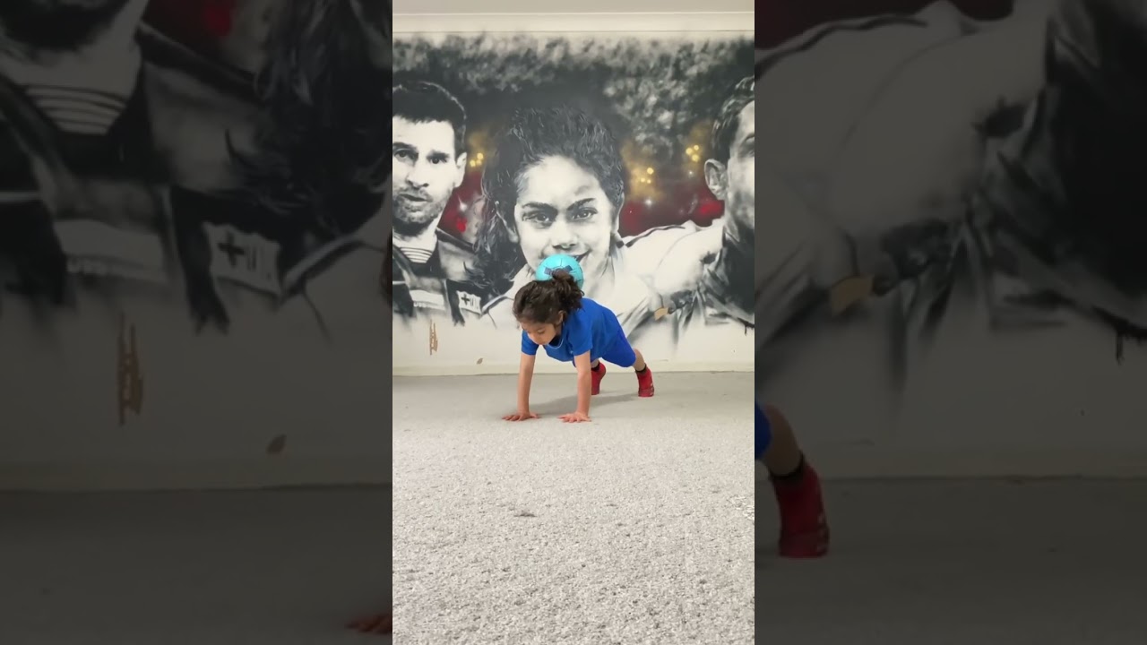 Arat's Indoor Ball Skills & Freestyle Pushups ⚽