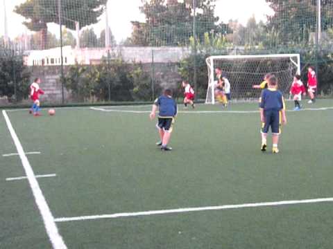 GOAL DI TESTA DI GIULIO