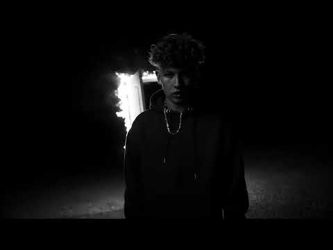 LVZ - Éna (Clip Officiel)