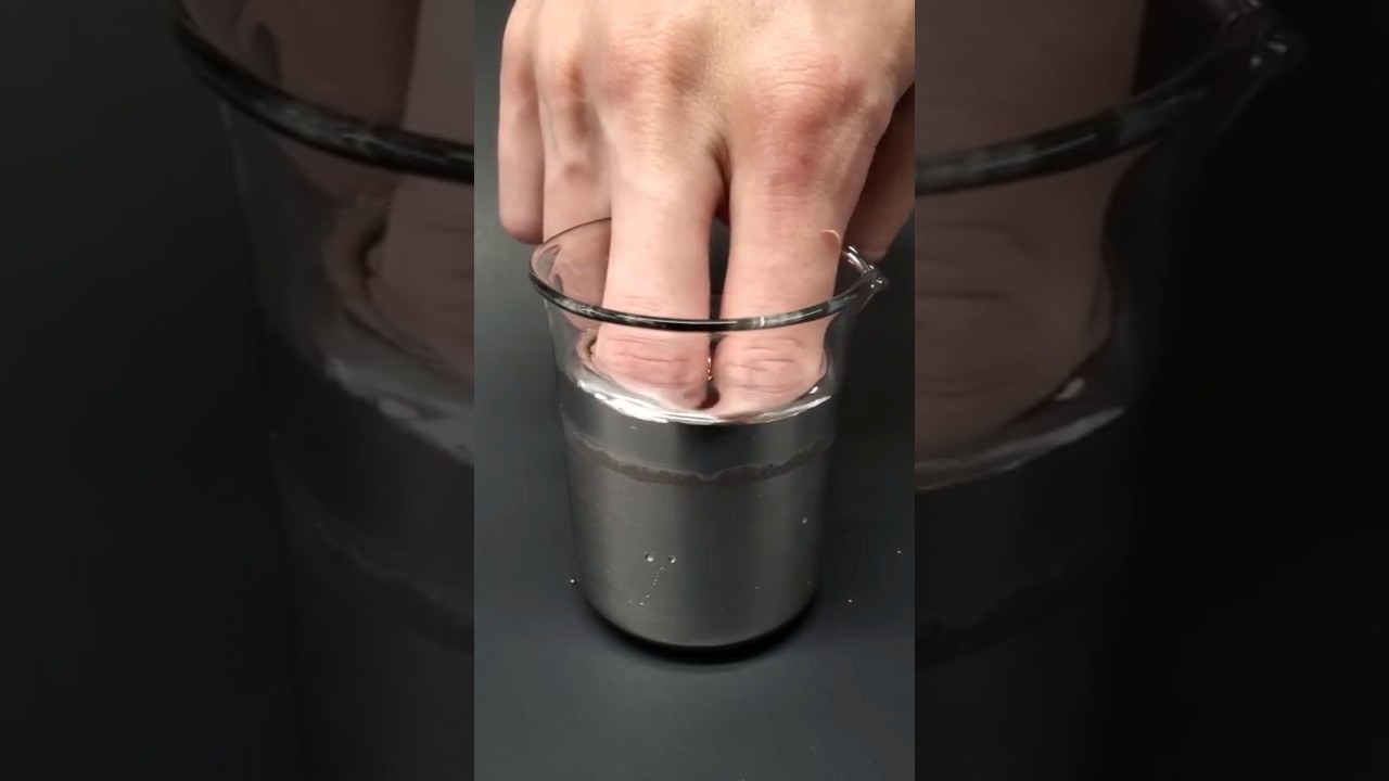 Touching Mercury: Dense & Toxic Liquid Metal 🧪