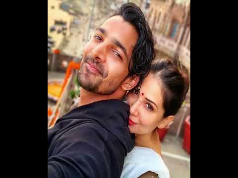 beautiful wife of harshvardhan rane 😍🔥💚his wife kim sharma #Shots