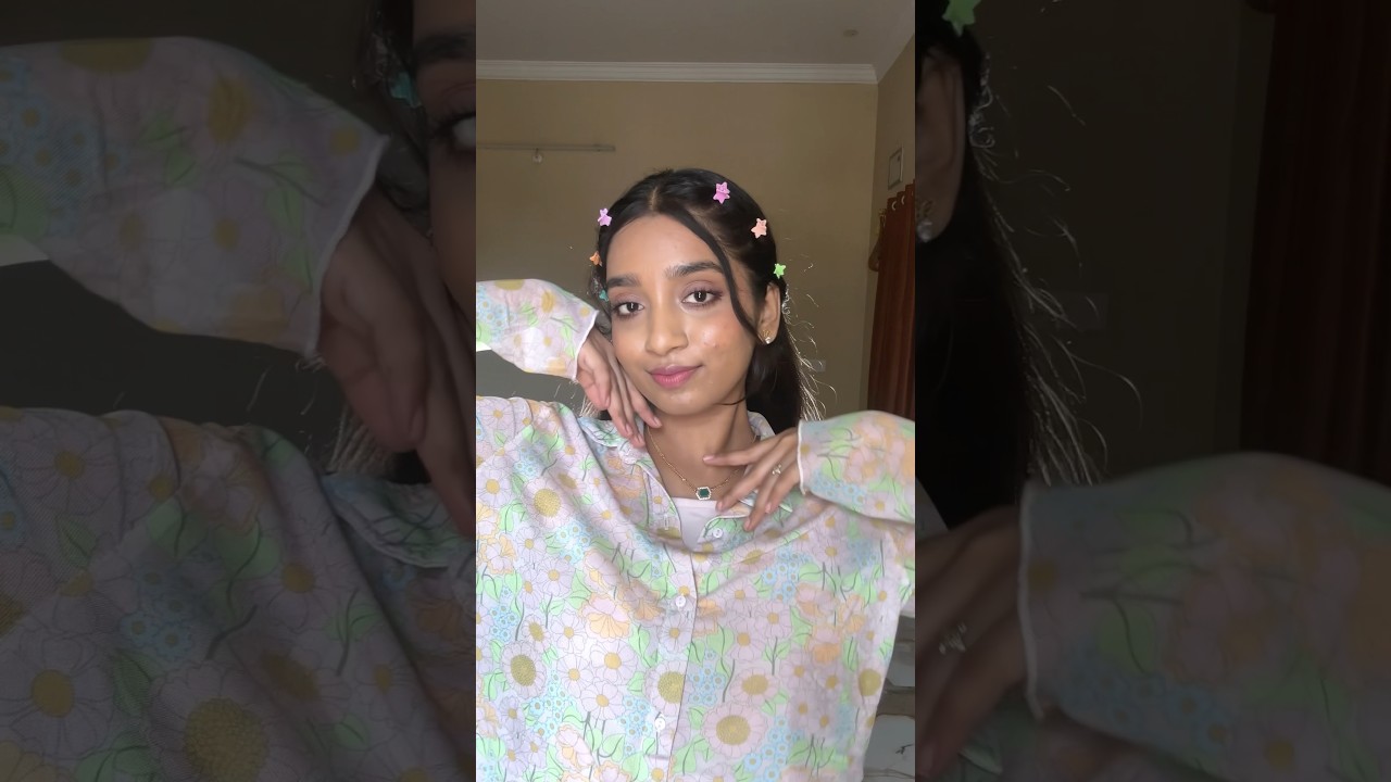 Chic Mini Claw Clip Hairstyles for Effortless Style ✨