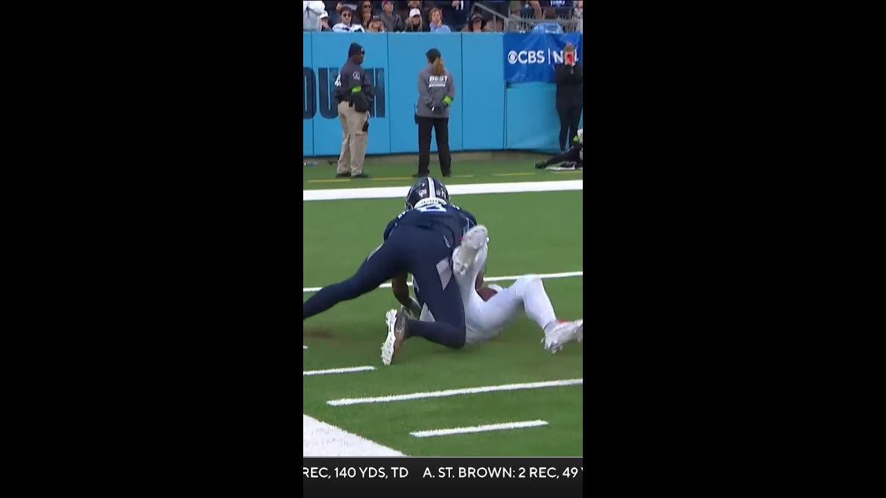Alec Pierce Makes Spectacular 55-Yard Catch Against Titans 🏈