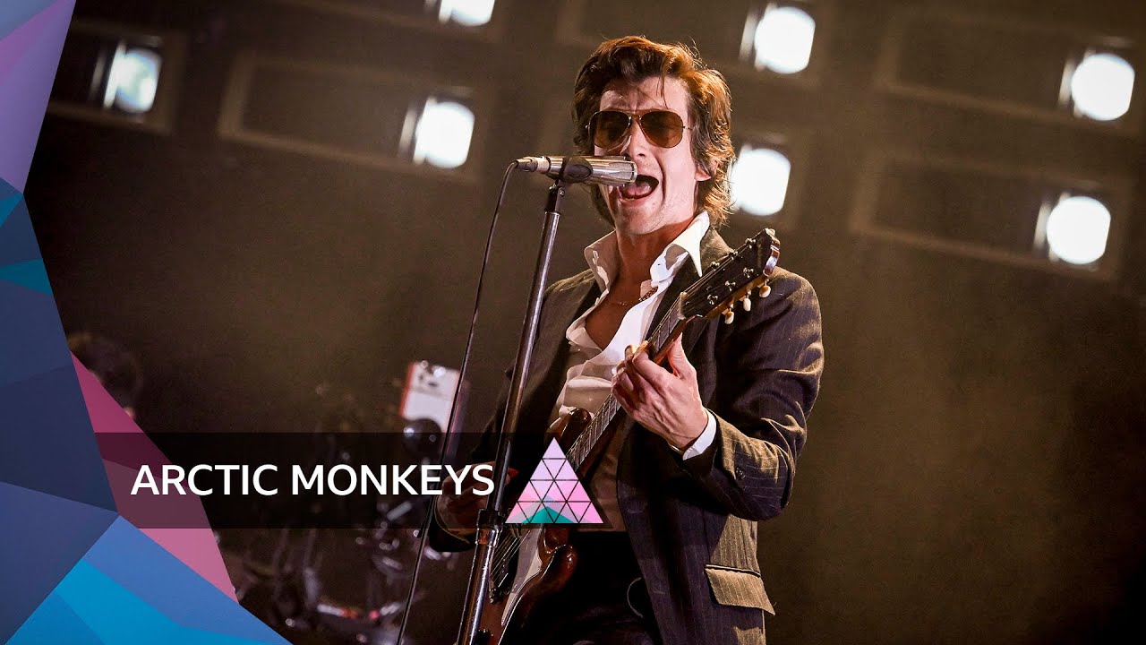 Arctic Monkeys Perform 'R U Mine' at Glastonbury 2023 🎸