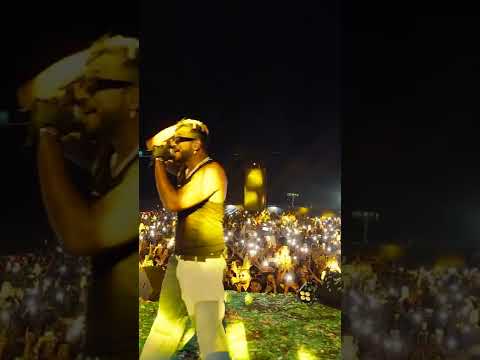 King - Maan Meri Jaan (Live) ๐ถ