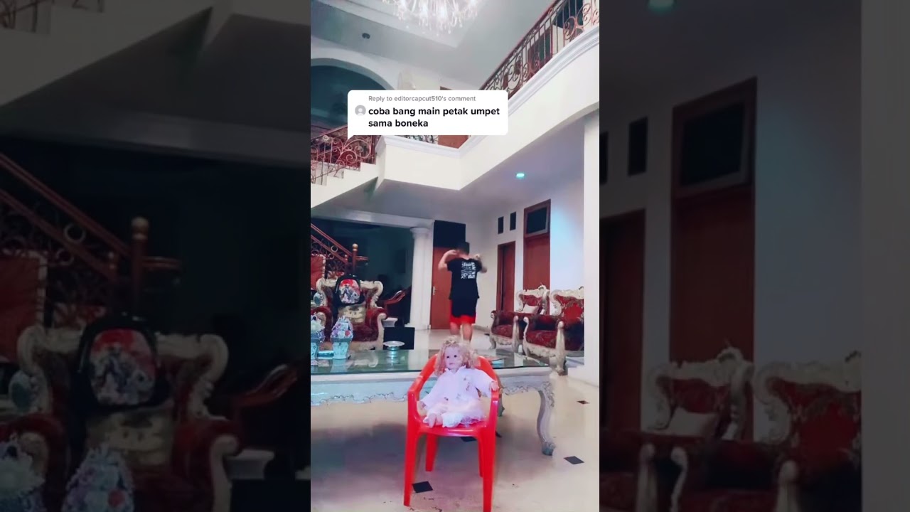 Serem Petak Umpet Sama Boneka! π±